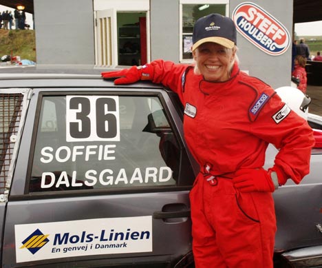 Danseren Soffie Dalsgaard fra Vild med Dans havde lånt en Folke Racer af veteranen Kristen Svoger.